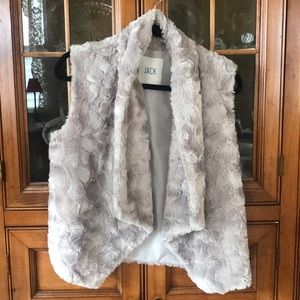Jack faux fur vest size medium